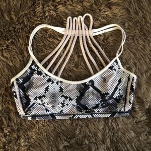 Sports bra
